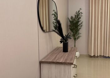 استديو هادئ بدخول ذاتي 