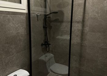 شقة بمدخل خاص ودخول ذاتي