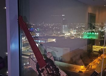شقة بغرفة نوم وصالة مريحة 