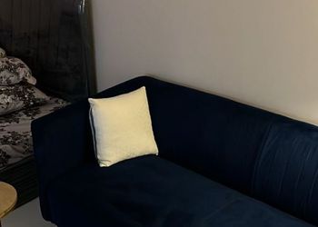 استديو بسرير ماستر وجلسة جانبية