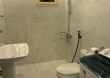 استديو بسرير ماستر وأثاث مريح 