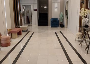 استديو بسرير ماستر وجلسه جانبيه