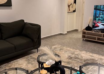 شاليه بمسطح اخضر