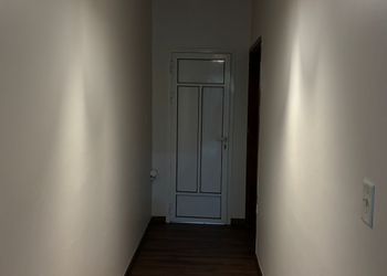 استديو بسرير ماستر وجلسة جانبية