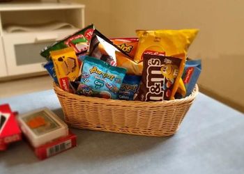 استديو بسرير ماستر وجلسة جانبية
