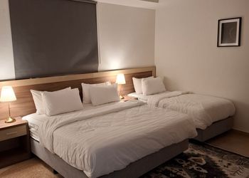 استديو بأثاث مريح وفاخر