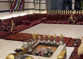 استراحة بجلسة خارجية و مجالس