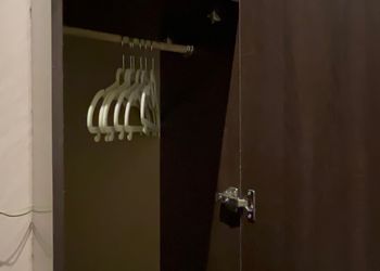  شقة بغرفتين نوم وأثاث مريح 