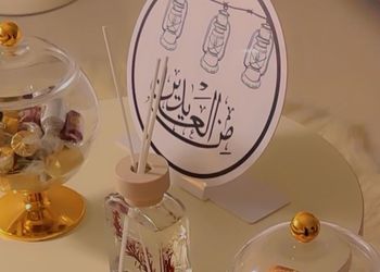 استديو بسرير ماستر وجلسه جانبيه