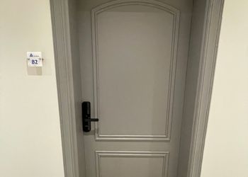 استديو هادئ بسرير ماستر 