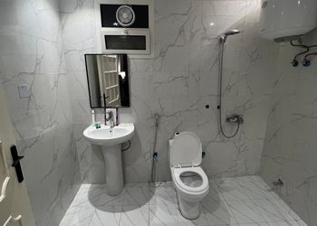 استديو مودرن مع جاكوزي