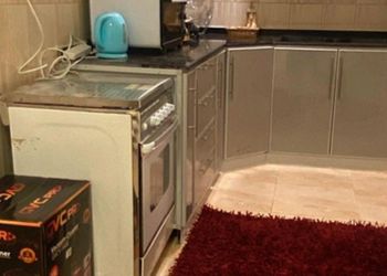 شقة بغرفتين نوم وصالة