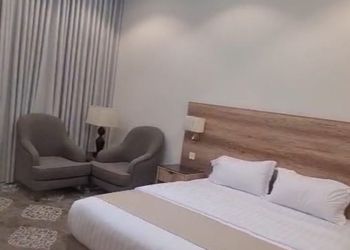 استديو بسرير ماستر ودخول ذاتي