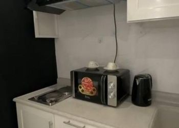استديو بسرير ماستر