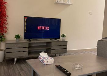 شقة بسرير ماستر 