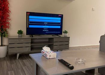 شقة بسرير ماستر 