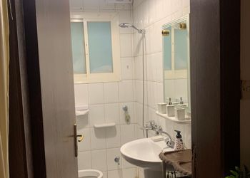 استديو بسرير ماستر 