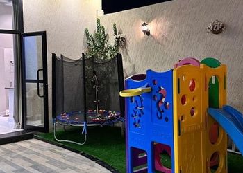 شاليه بألعاب أطفال