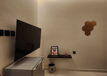استديو هادئ بسرير ماستر 