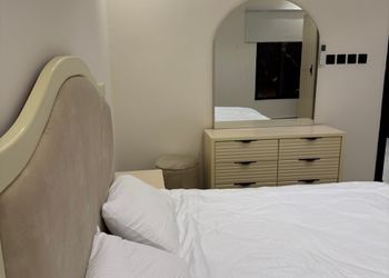 شاليه بمجلس واسع وألعاب أطفال