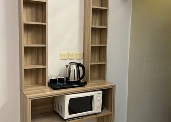 شقة بغرفة معيشة وغرفتين نوم 