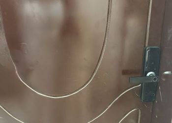 استديو بسرير ماستر وجلسة جانبية