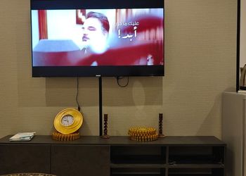 استديو هادئ بسرير ماستر