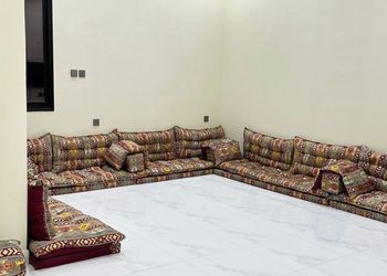 شقة بثلاث غرف نوم 