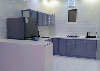 شاليه بألعاب مائية وصالة أنيقة 