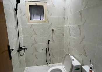 استديو بسرير ماستر وجلسة جانبية 