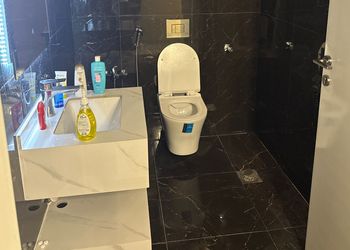 شالية بمزرعة وجلسات خارجية