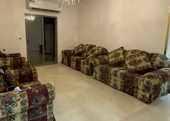 شقة بصالة وغرف نوم