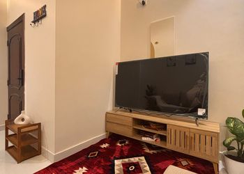 شقة بغرفة معيشة وغرفة نوم 