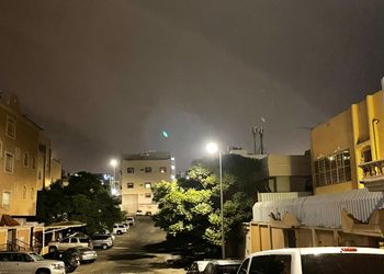 شقة بصالة وغرفتين نوم 