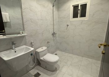 استديو بثلاث اسره فردية