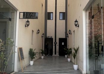استديو بسرير ماستر وجلسة جانبية 