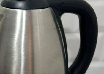 شقة بغرفة معيشة وغرفتين نوم 