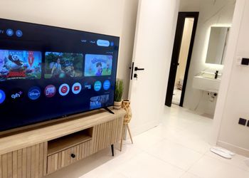 استديو بسرير ماستر وجلسة جانبية 
