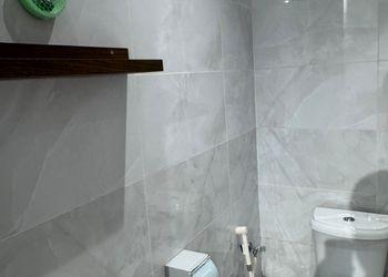 استديو بأثاث مريح وبسيط 
