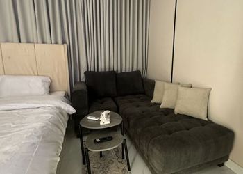 استديو بسرير فردي وجلسة 
