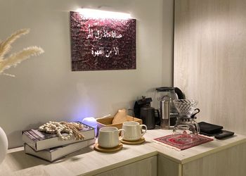 استديو هادئ بدخول ذاتي 