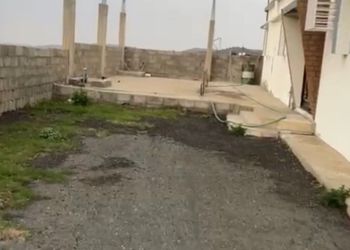 دور بغرفتين نوم وصالة ومجلس 