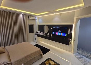 استديو بسرير ماستر وجلسة مريحة 