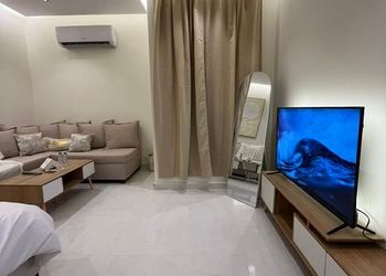 استديو بسرير ماستر