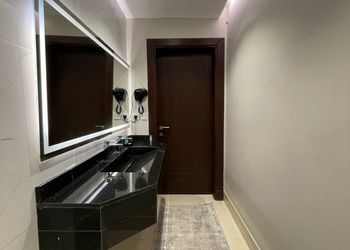 استديو بتصميم أنيق ودخول ذاتي