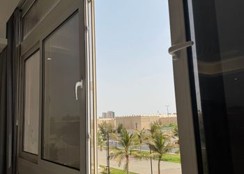 شقة بصالة وغرفة نوم