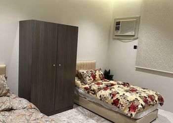 شقة بغرفتين نوم وصالة 