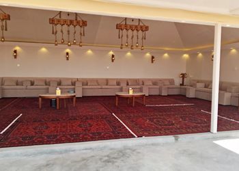 مخيم بأجواء وموقع مميز ببروجكتر