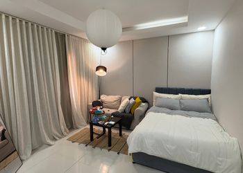 استديو بسرير ماستر