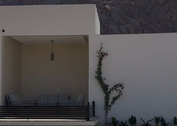 شاليه بجلسة خارجية وأجواء ممتعة 
